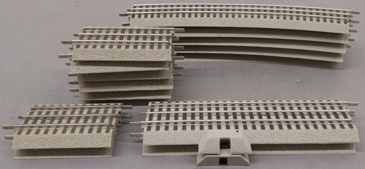 Lionel O Assorted Fastrack Track Sections: 4.5"-10", 0-72 [15] VG