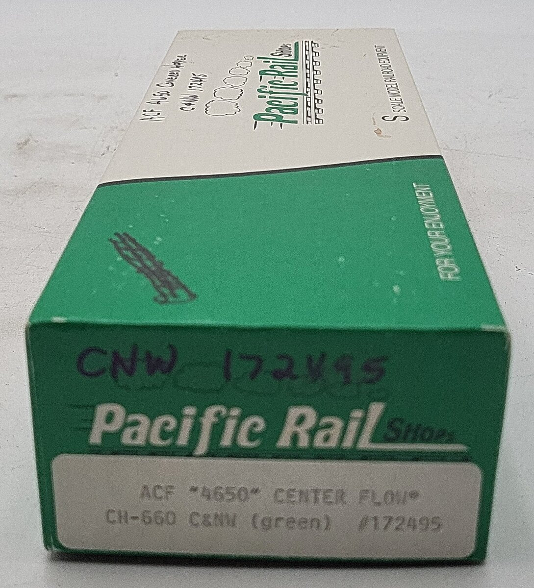 Pacific Rail CH-660 S Scale Chicago & North Western Covered Hopper #172495 EX/Box
