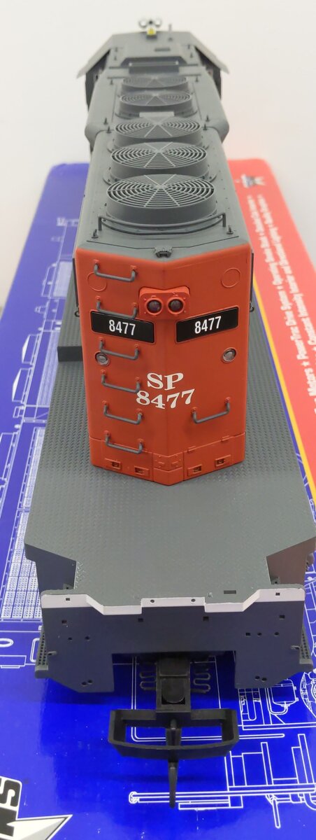 USA Trains R22303 G Southern Pacific SD40-2 Diesel Locomotive #8477 LN/Box