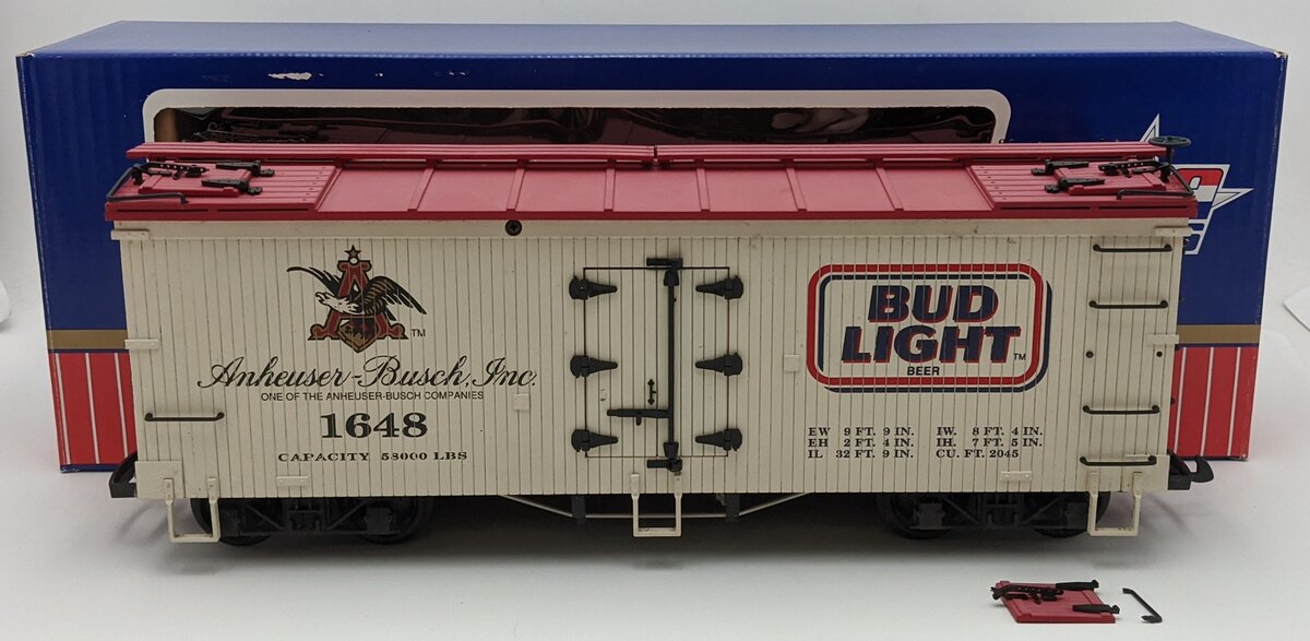 USA Trains R-16016 G Scale Bud Light Refrigerator Car #1648/Box