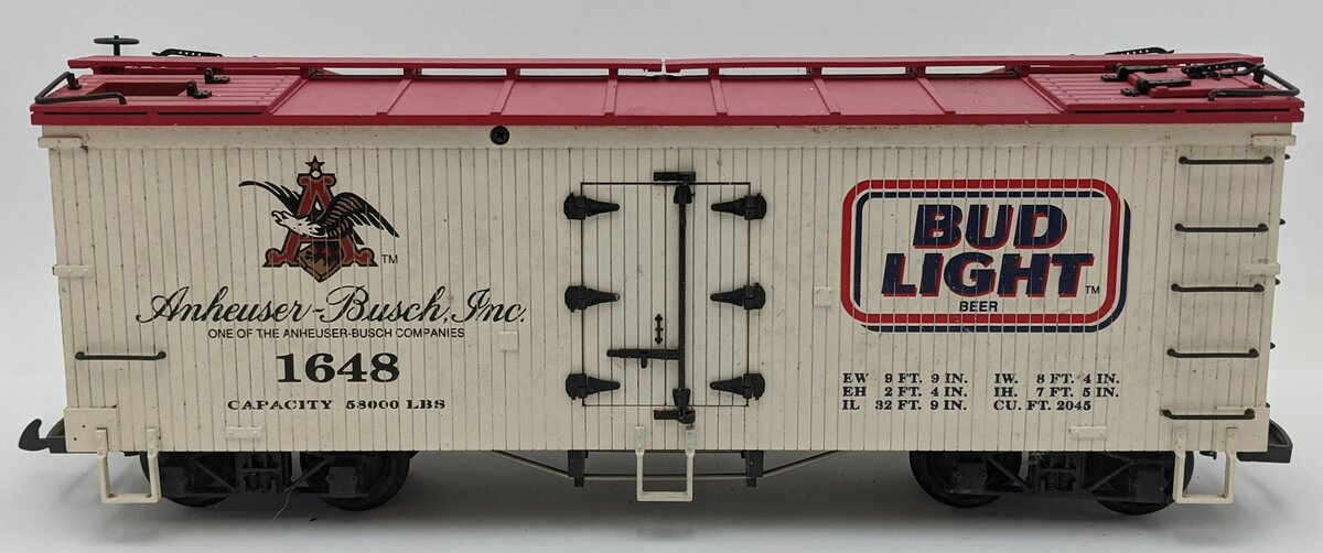 USA Trains R-16016 G Scale Bud Light Refrigerator Car #1648/Box