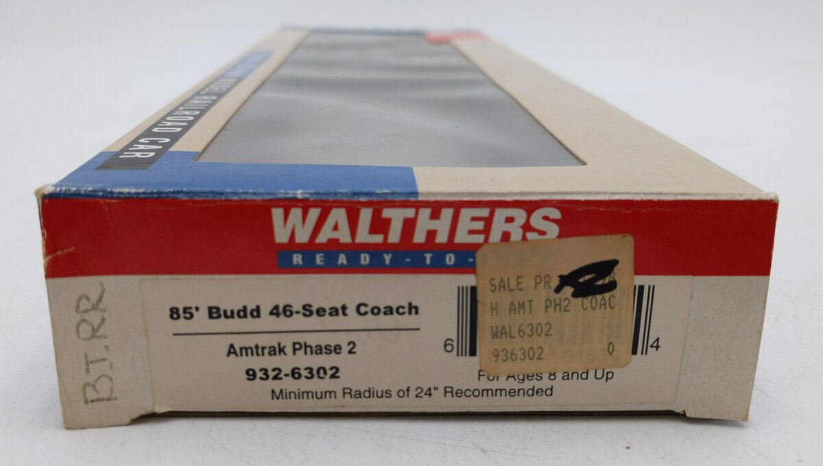 Walthers 932-6302 HO Amtrak Ph II 85' Budd 46 Seat Coach Car EX/Box