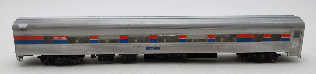 Walthers 932-6302 HO Amtrak Ph II 85' Budd 46 Seat Coach Car EX/Box