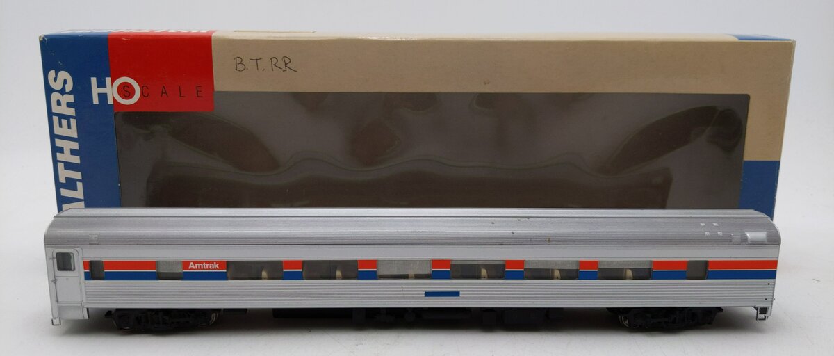Walthers 932-6302 HO Amtrak Ph II 85' Budd 46 Seat Coach Car EX/Box