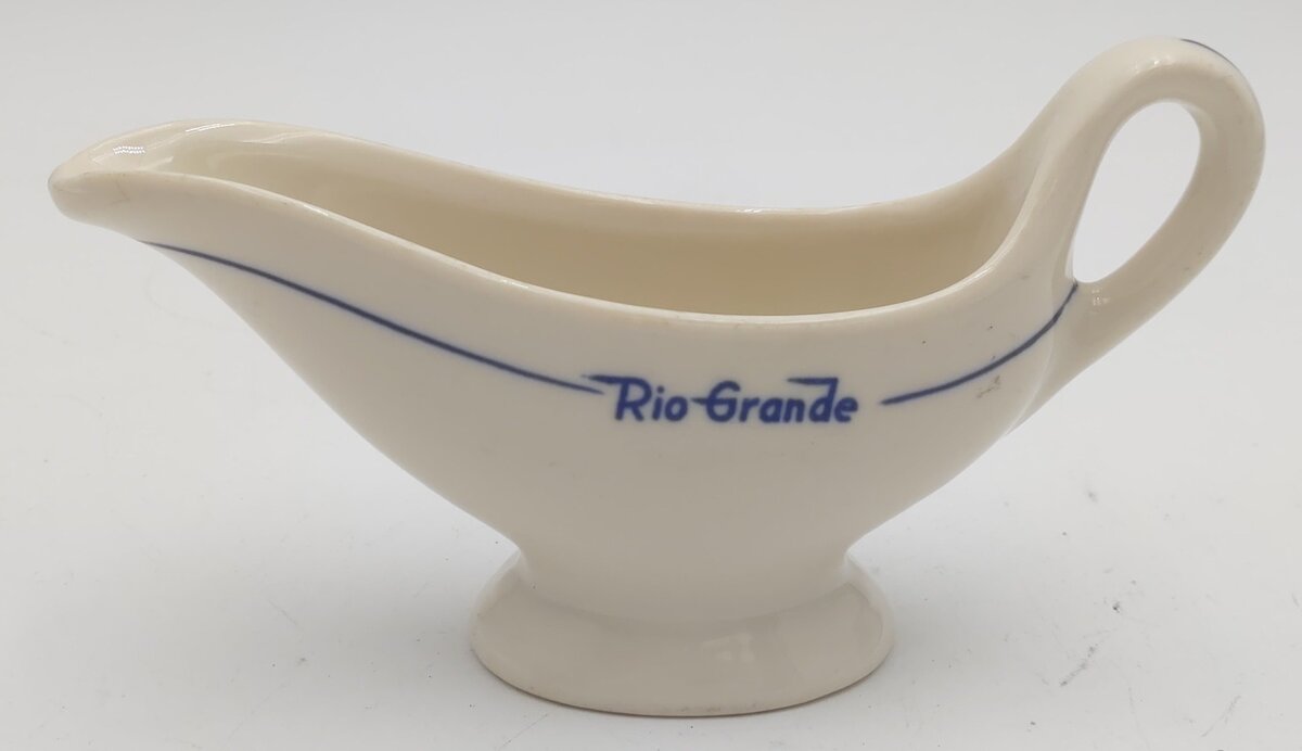 Syracuse China Rio Grande Prospector Pattern Gravy Boat EX