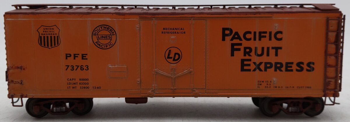 American Models 202 S Scale Pacific Fruit Express Reefer Car VG/Box