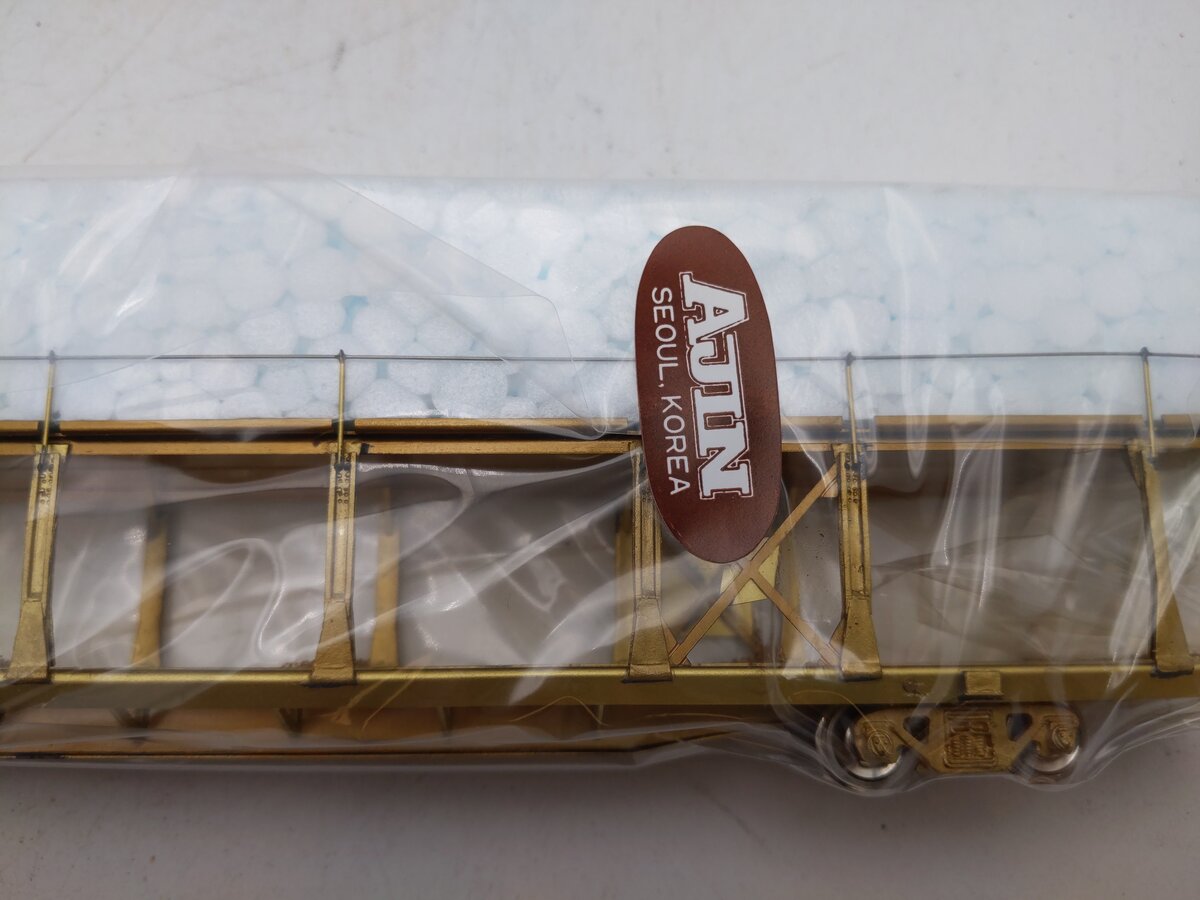Overland OMI-1354 HO BRASS BI-Level Auto Rack (Open Type) NIB