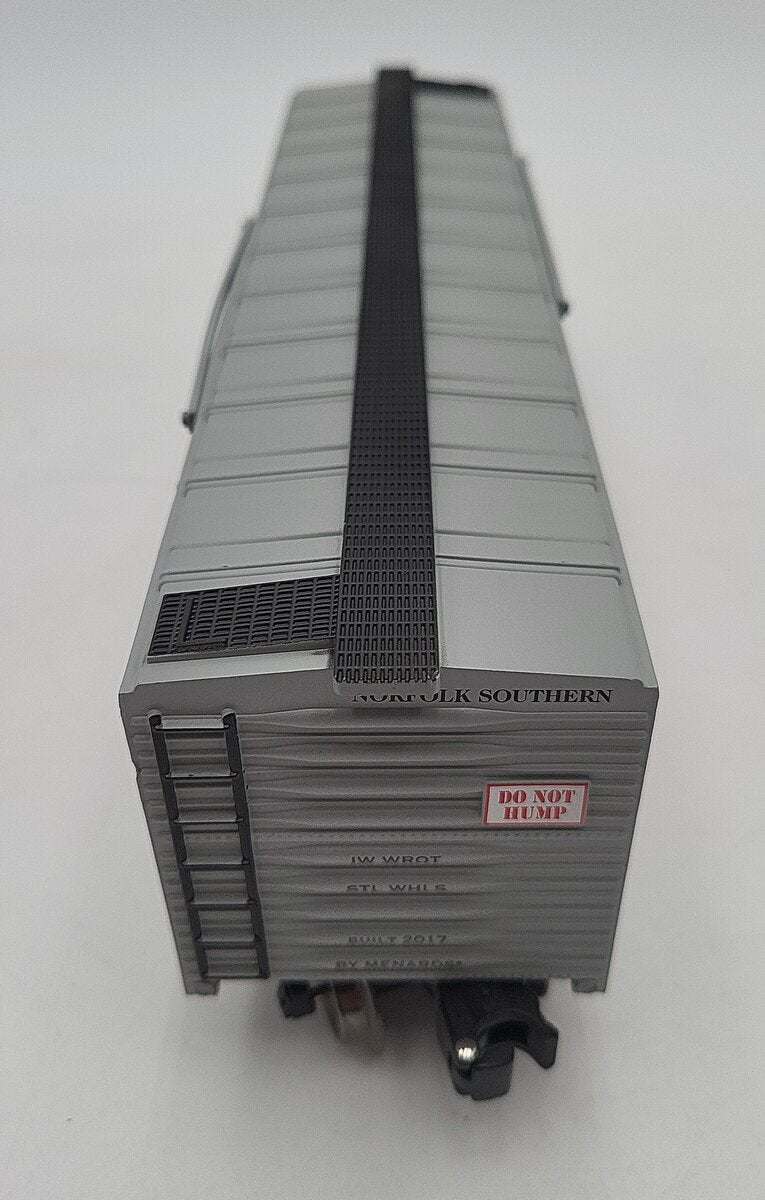 Menards 279-4260 O Gauge Norfolk Southern Box Car #13399 VG/Box