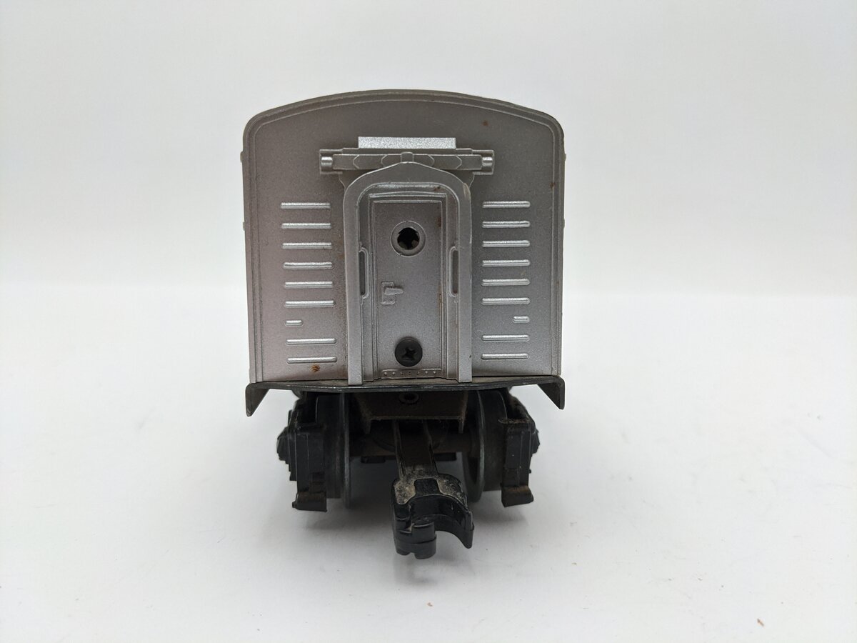 Lionel 6-8667 Amtrak Alco Non-Powered B-Unit Diesel Locomotive EX