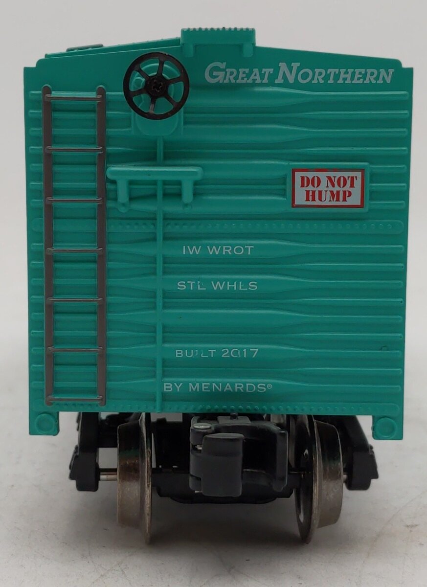 Menards 279-3884 O Gauge Great Northern Boxcar #8112 EX/Box