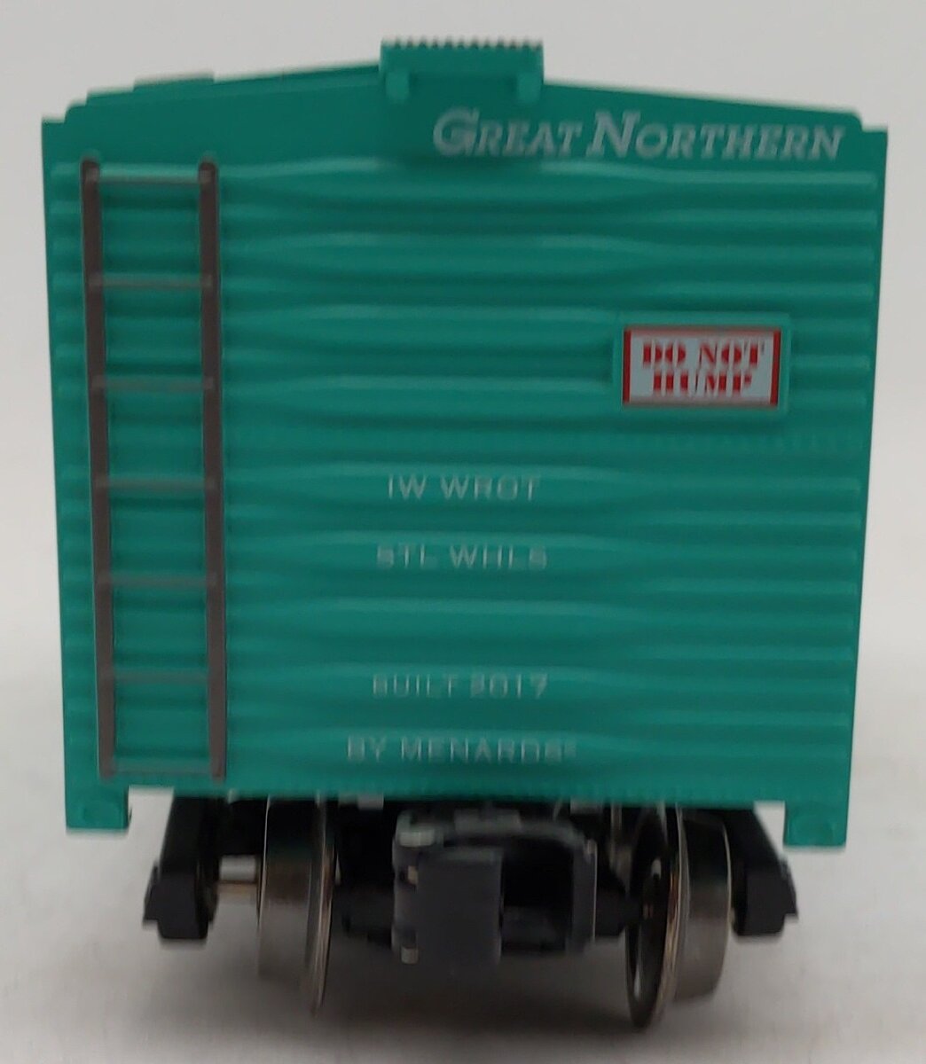 Menards 279-3884 O Gauge Great Northern Boxcar #8112 EX/Box