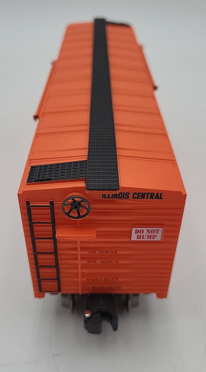 Menards 279-4252 O Scale Illinois Central Boxcar #11738 LN/Box