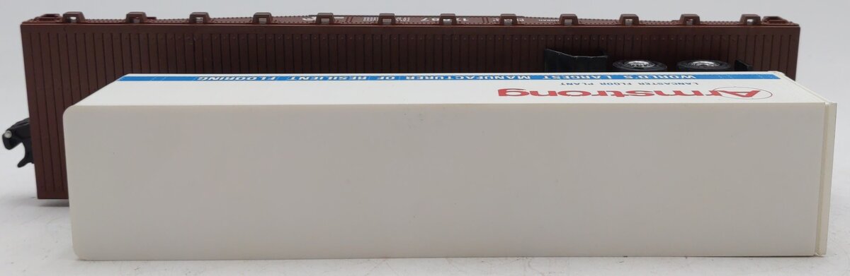 Lionel 6-17887 O Gauge LCCA Conrail Flatcar w/ Armstrong Trailer #17887 EX/Box
