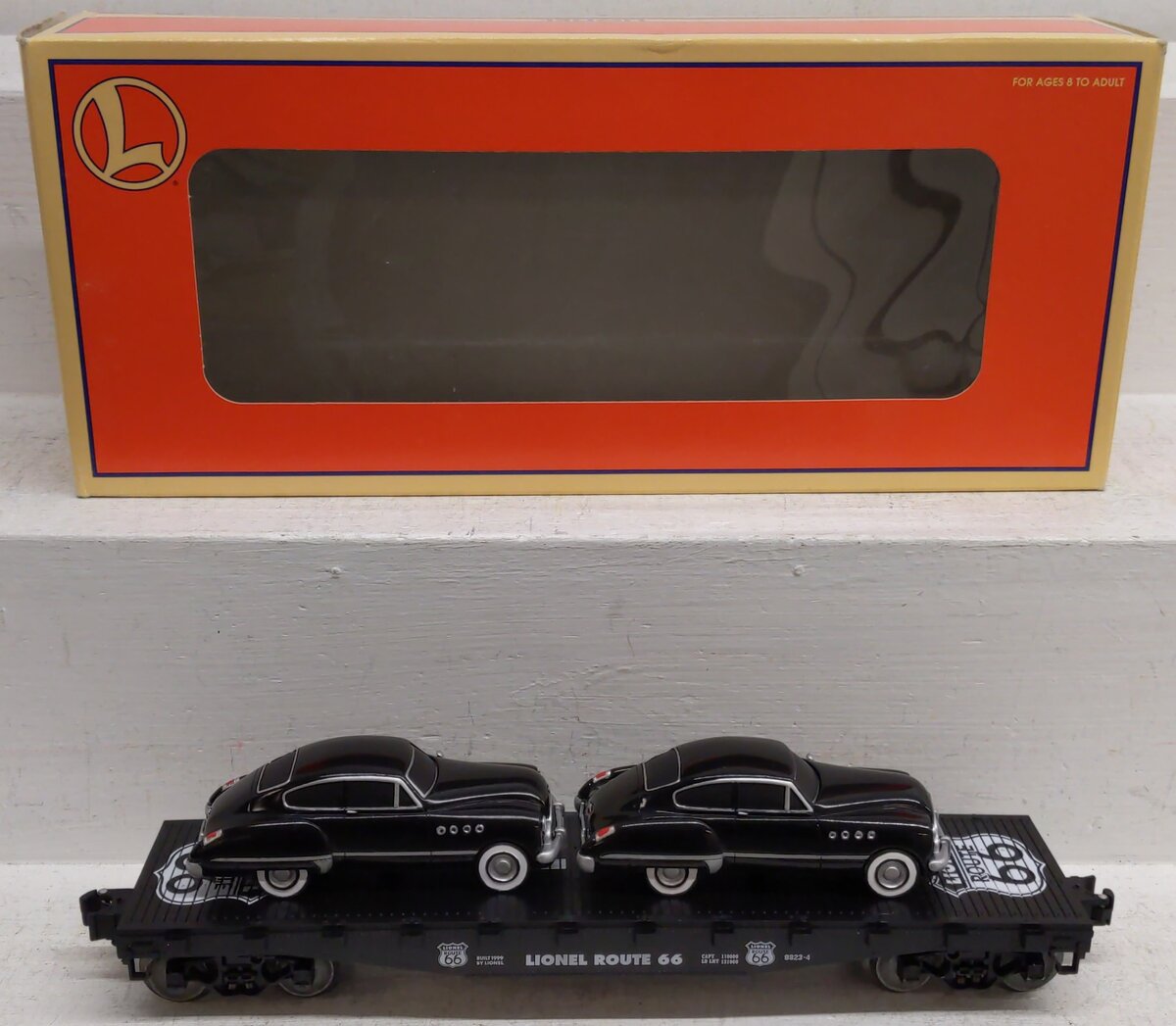 Lionel 6-17537 O Gauge Route 66 Flatcar with 2 Touring Coupes EX/Box