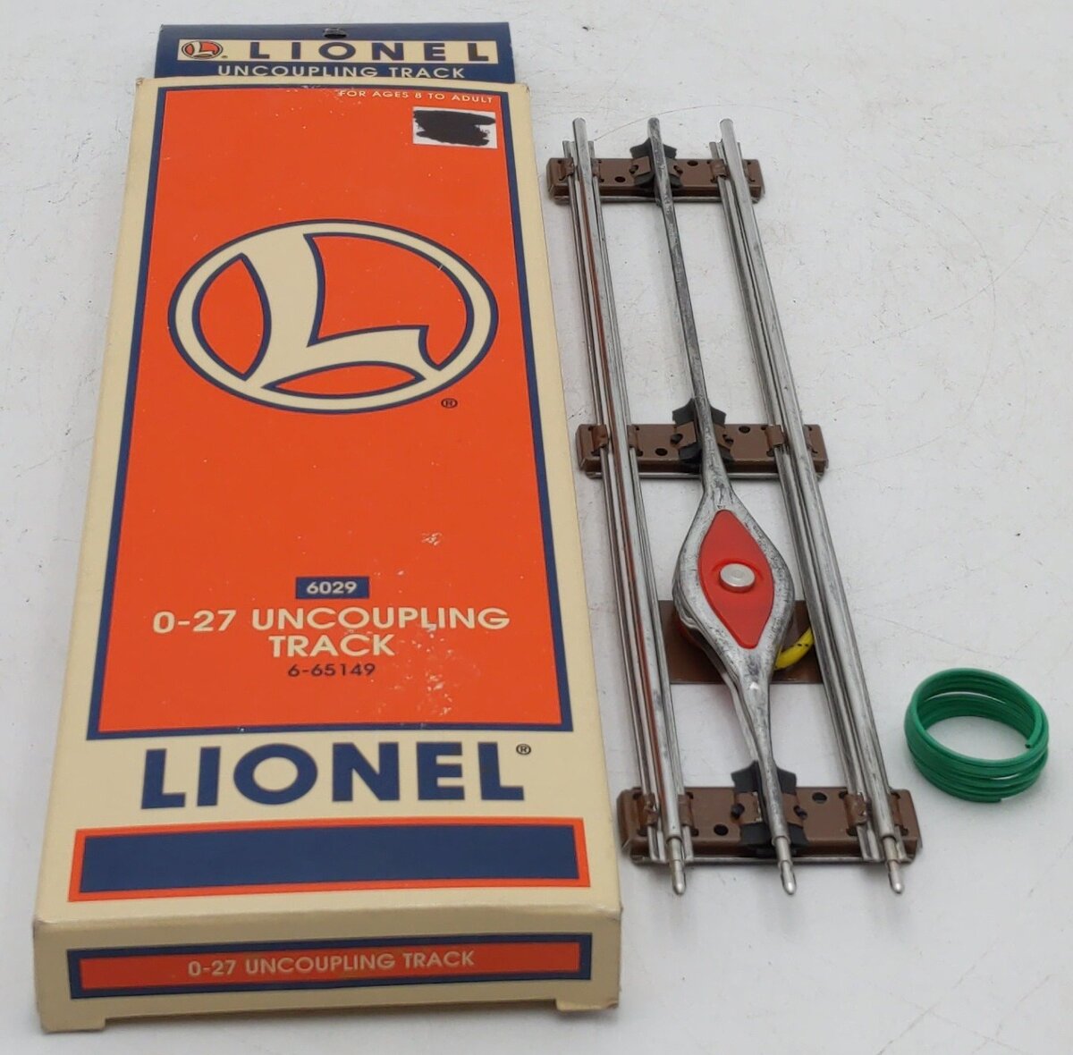 Lionel 6-65149 O27 Remote Uncoupling Track Section VG/Box