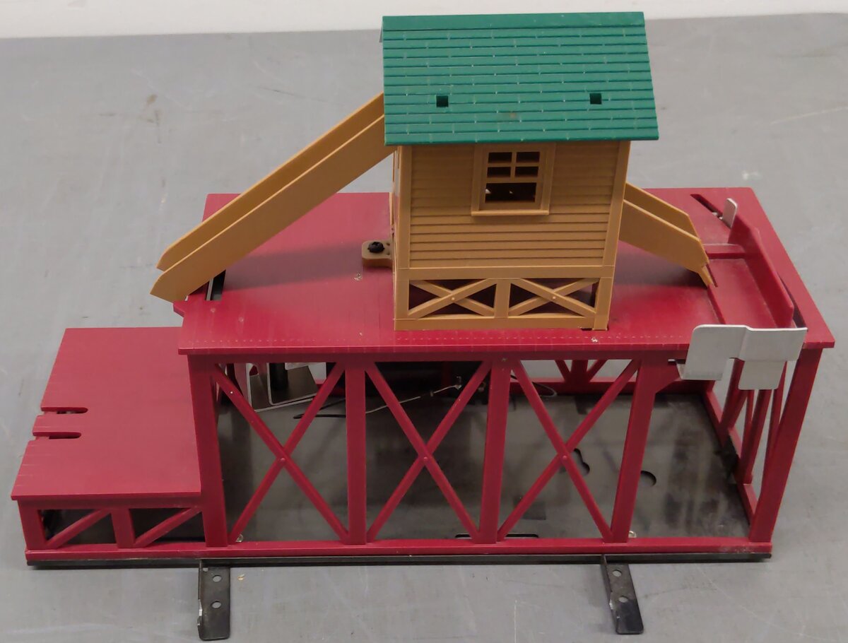 Lionel 6-12847 O Gauge Assembled 352 Operating Icing Station EX/Box