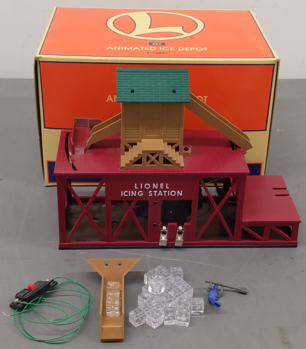 Lionel 6-12847 O Gauge Assembled 352 Operating Icing Station EX/Box
