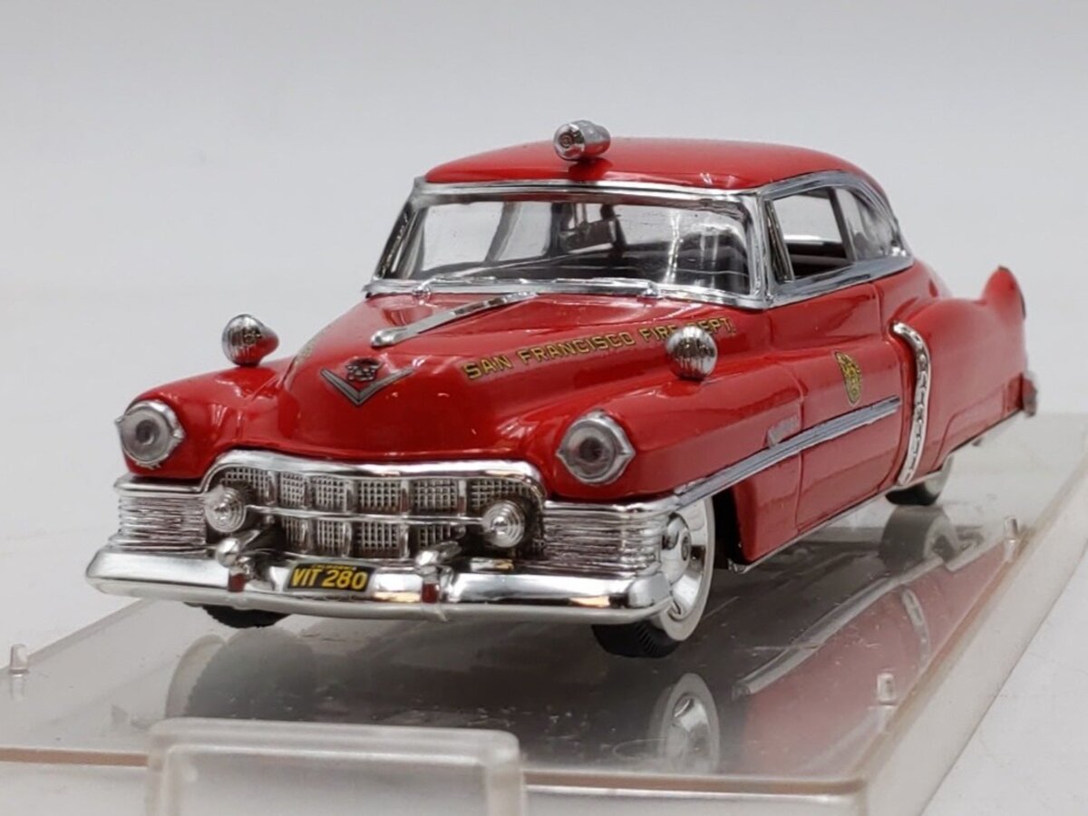 Vitesse 284 Cadillac 1:43 ScaleType 62 Fire Brigade w/ Case NIB