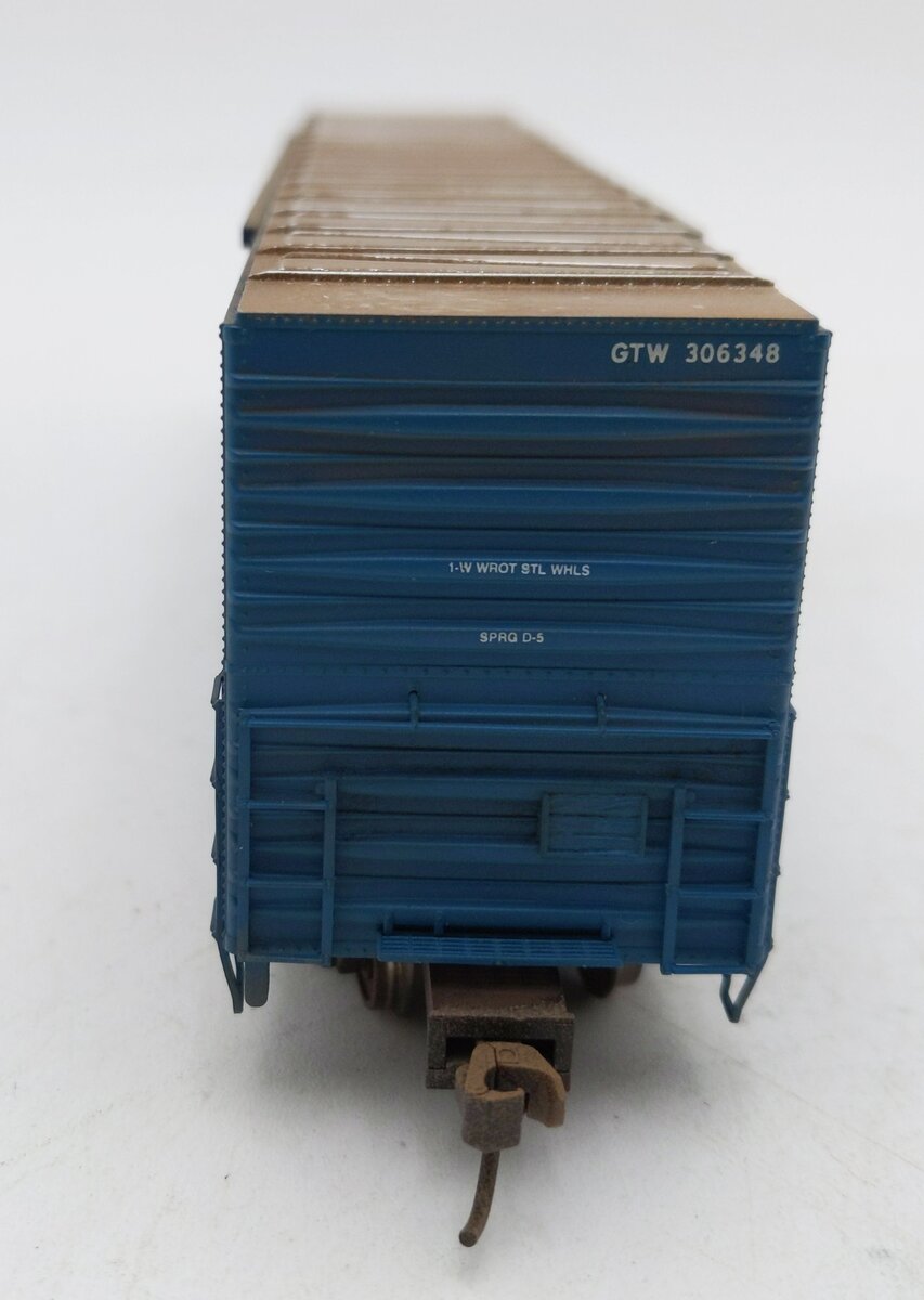 Atlas 1674-1 HO Grand Truck Western 60' Double Door Auto Parts Car Weathered/Box