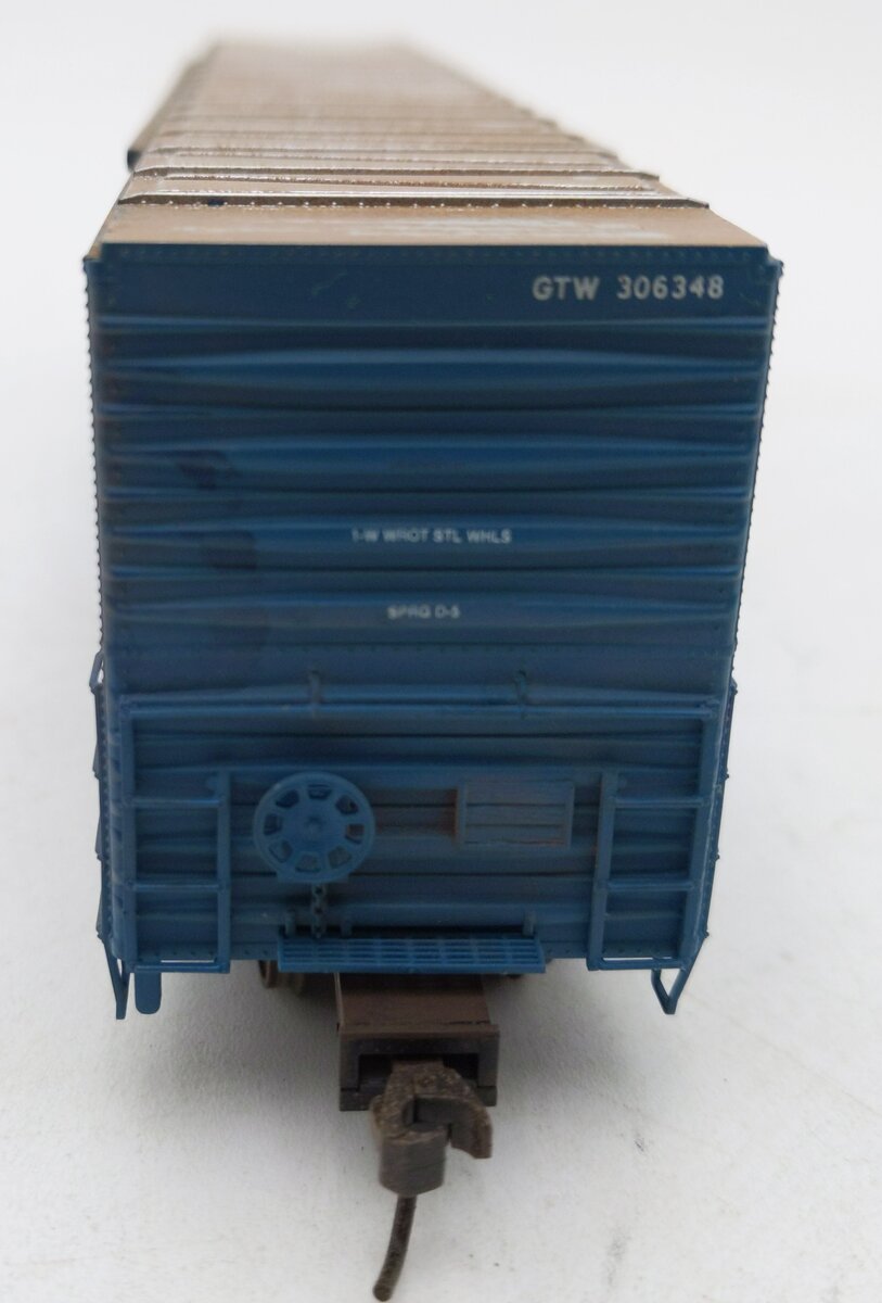 Atlas 1674-1 HO Grand Truck Western 60' Double Door Auto Parts Car Weathered/Box