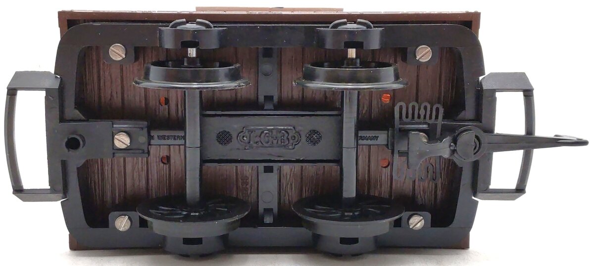 LGB 4047 G Scale Flatcar with Ferdinand Pieroth Whiskey Barrel LN/Box