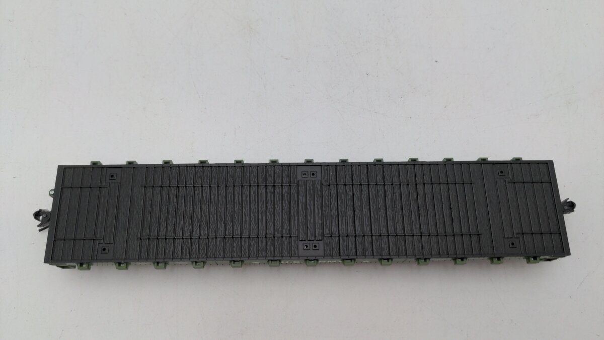 Evemodel HO Scale U.S. Army Flat Car VG/Box