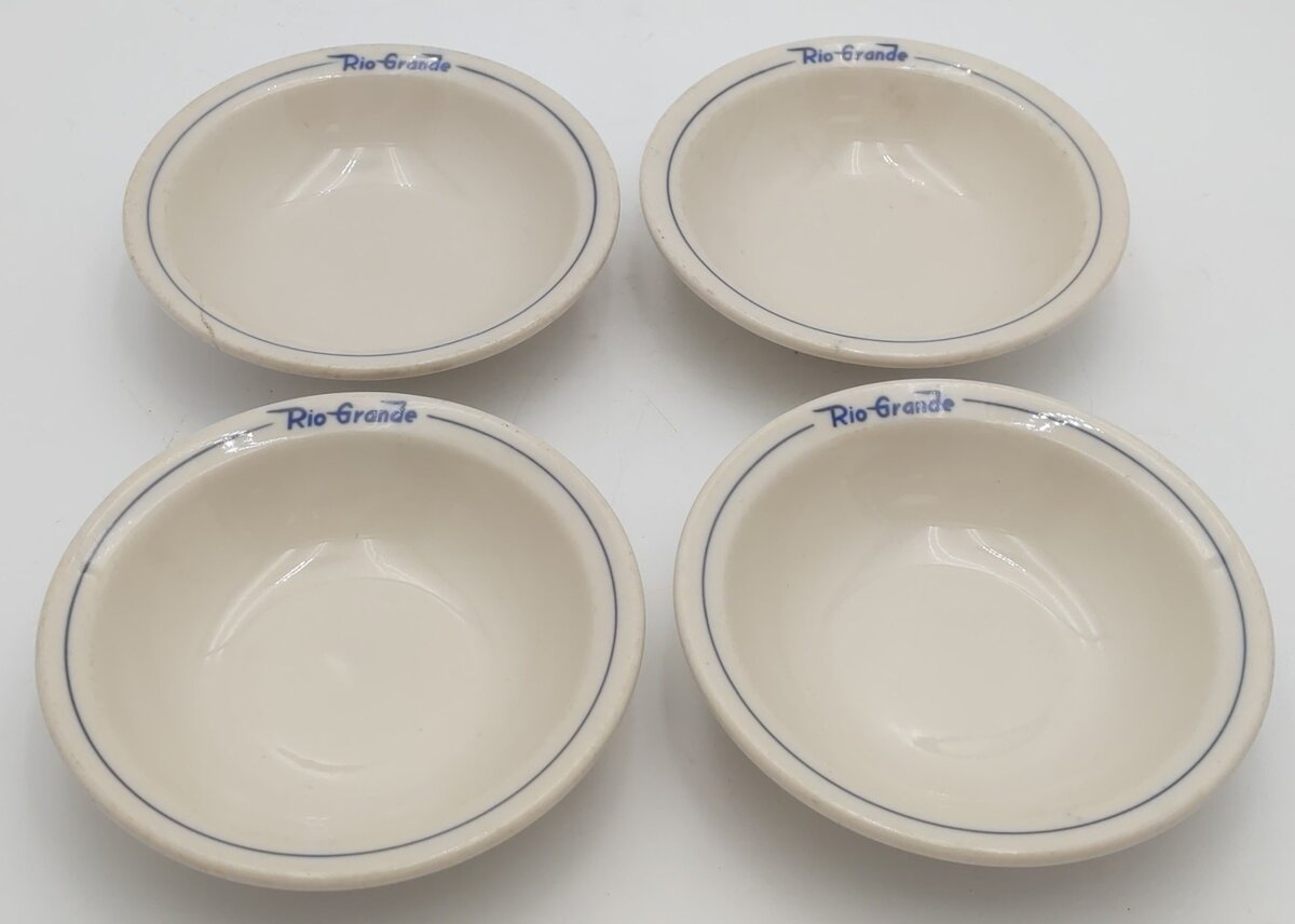 Syracuse China Rio Grande Prospector Pattern 5" Diameter Bowls (Set of 4) EX