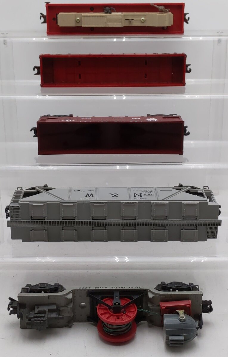 Lionel Vintage O Gauge Freight Cars #3444,546446,3650,6462,25000 [5] VG