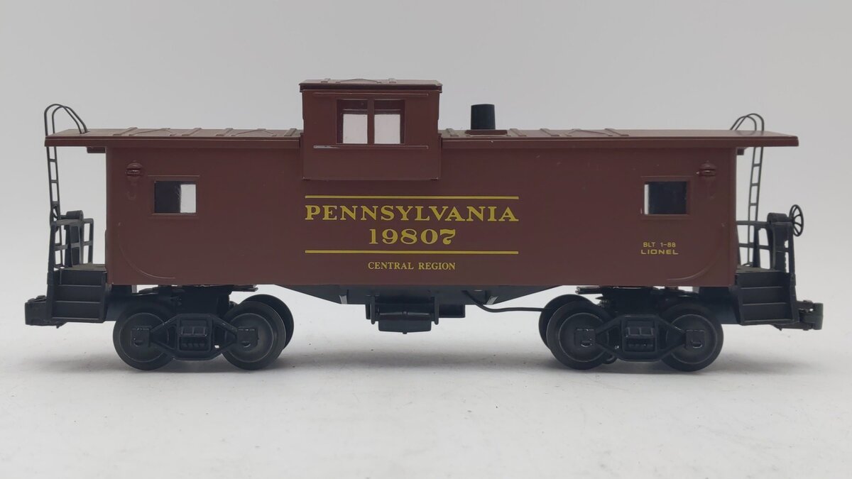Lionel 6-19807 O Gauge Pennsylvania Extended Vision Smoking Caboose #19807 EX