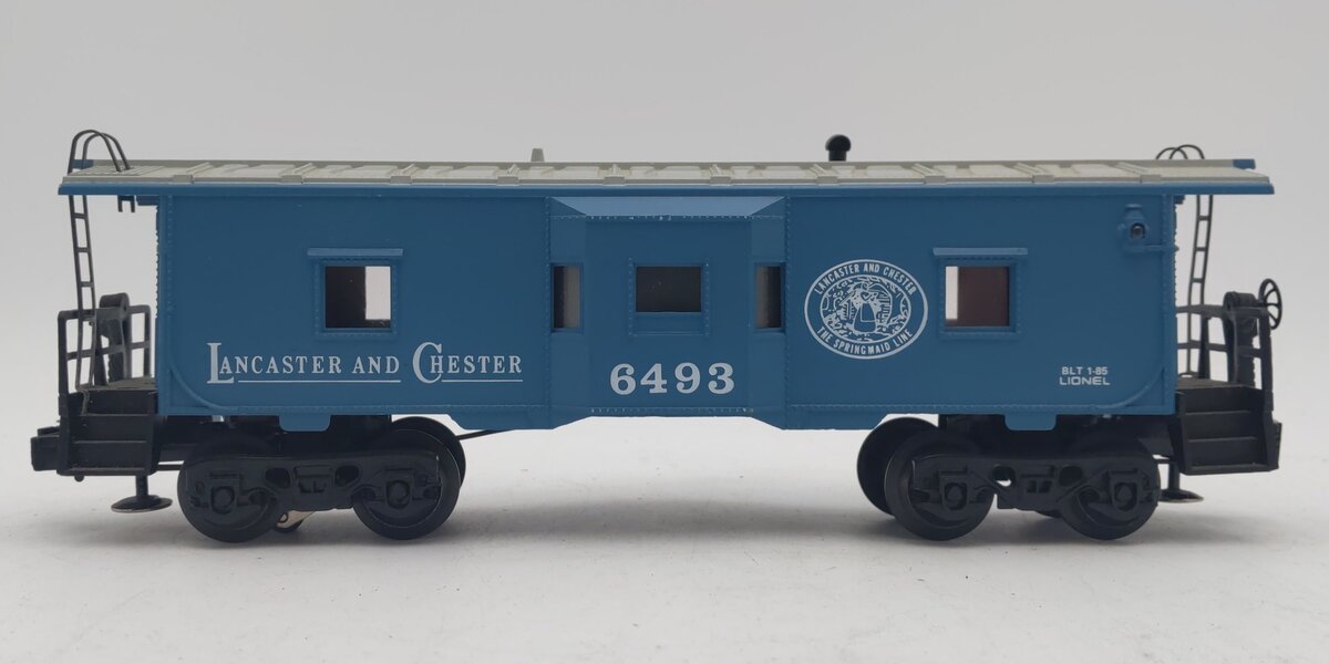 Lionel 6-6493 O Scale Lancaster & Chester Bay Window Caboose EX