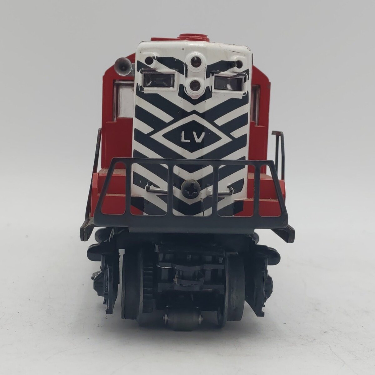 Lionel 6-18800 O Lehigh Valley GP-9 Diesel Locomotive #8800 VG