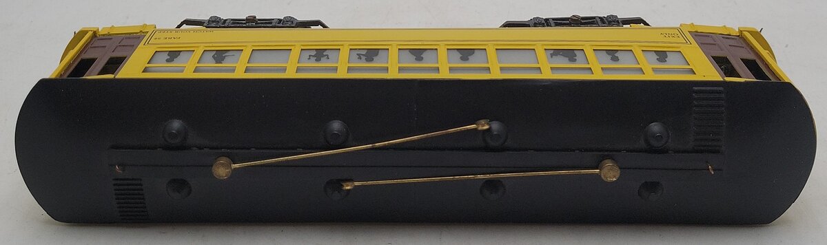 Bowser 551-050124 O Gauge Rail Yellow Tinplate Brill Trolley VG/Box