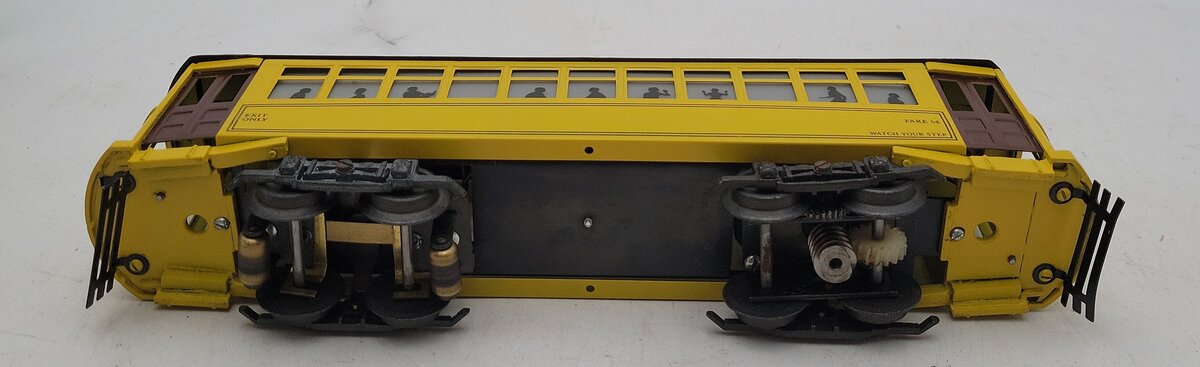 Bowser 551-050124 O Gauge Rail Yellow Tinplate Brill Trolley VG/Box