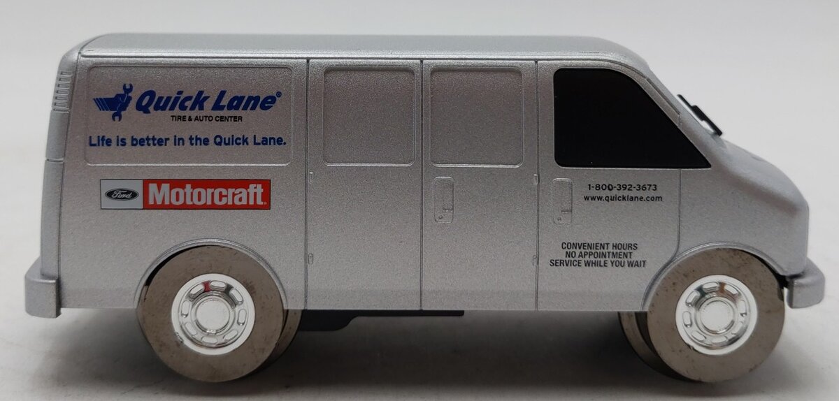 Lionel 6-22517 O Quick Lane Ford Motorcraft Auto Parts Van LN/Box