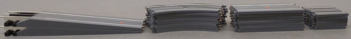K-Line O Assorted SuperStreets Straight & Curve Track Sections (24) EX