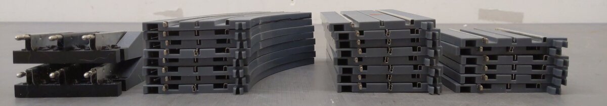 K-Line O Assorted SuperStreets Straight & Curve Track Sections (24) EX