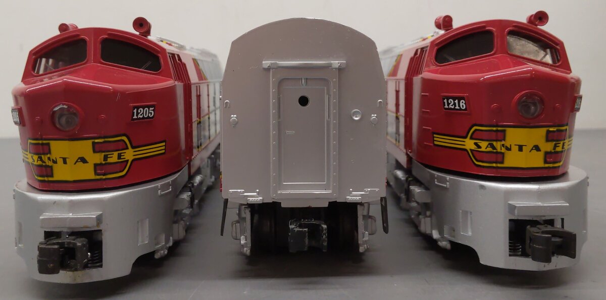 Williams SN208 O Gague Santa Fe Sharknose ABA Set #1205/1216 EX