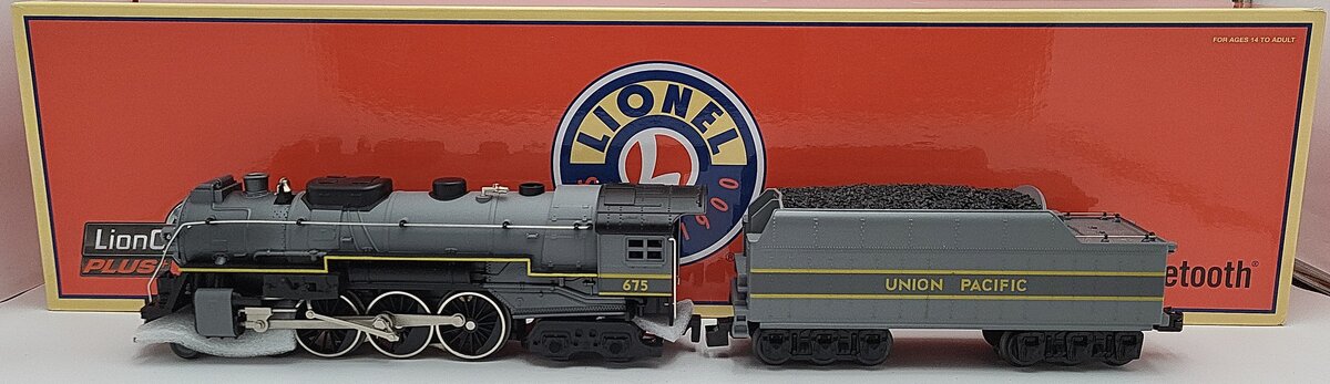 Lionel 2232020 O Union Pacific LionChief Hudson 4-6-4 Steam Locomotive #675 LN/Box