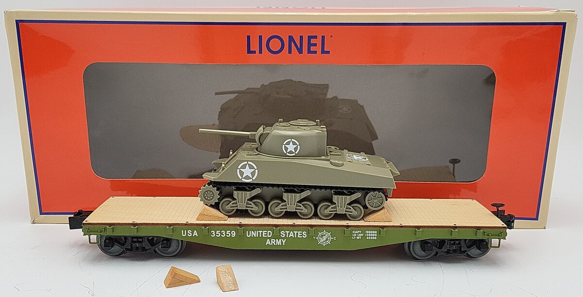 Lionel 1926752 O US Army 40' Flatcar with Sherman Tank #35359 EX/Box
