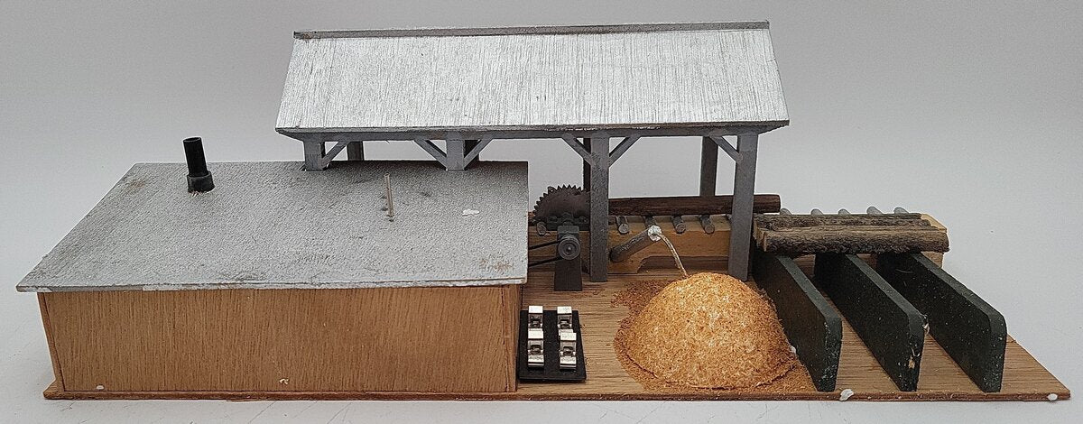 K-Line K42450 O Scale Operating Sawmill EX/Box
