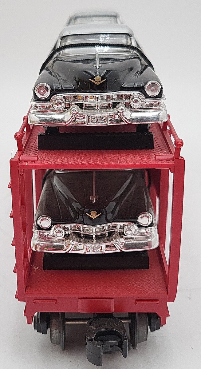 MTH 30-7659 O Gauge T.T.O.S. 1999 Auto Carrier w/ERTL 1952 Cadillac's #11070 EX/Box