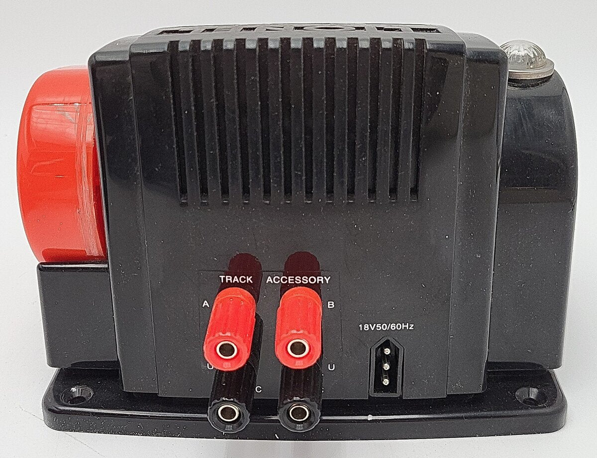 Lionel 6-37947 O GW-180 180 Watt Transformer EX/Box