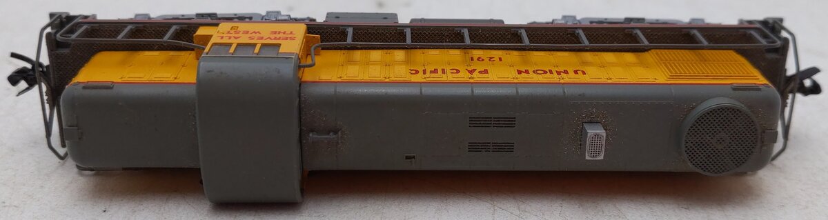Kato 176-4403 N Scale Union Pacific RS-2 Diesel Locomotive #1291 EX/Box