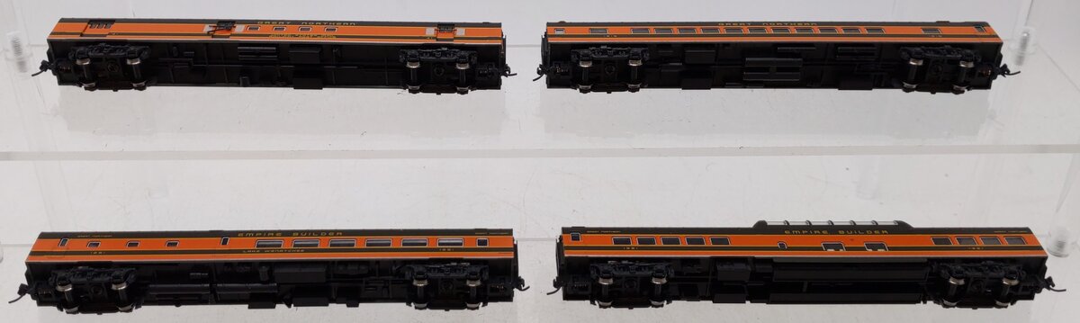 Kato 106-1051 N Scale Great Northern Smoothside Passenger Cars 4 Car (Set A) EX/Box