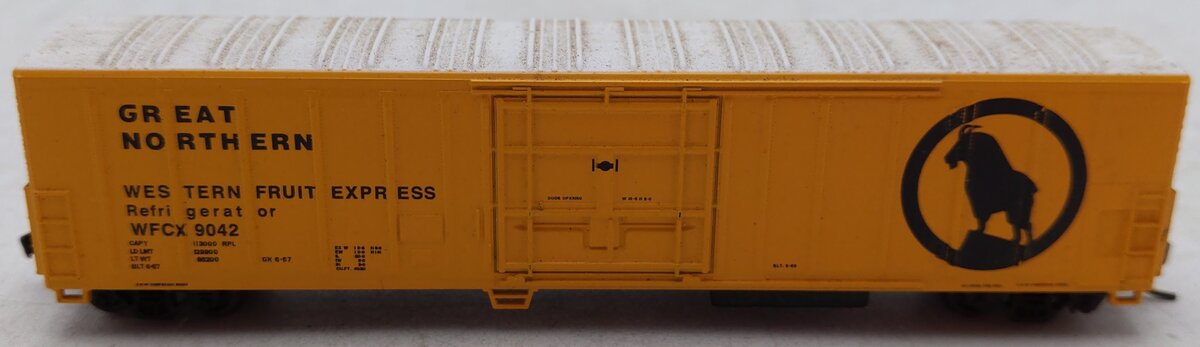 Athearn 11123 N Scale Great Northern Refrigerator Car #9042 VG