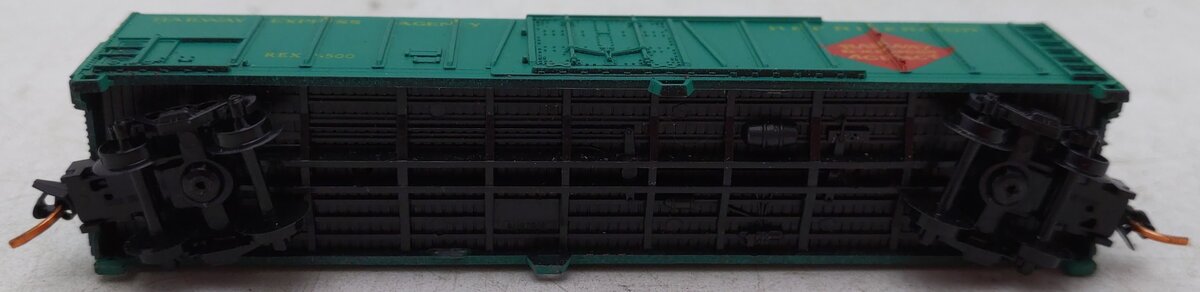 AHM 4454 N Railway Express Agency Reefer #6500 EX/Box
