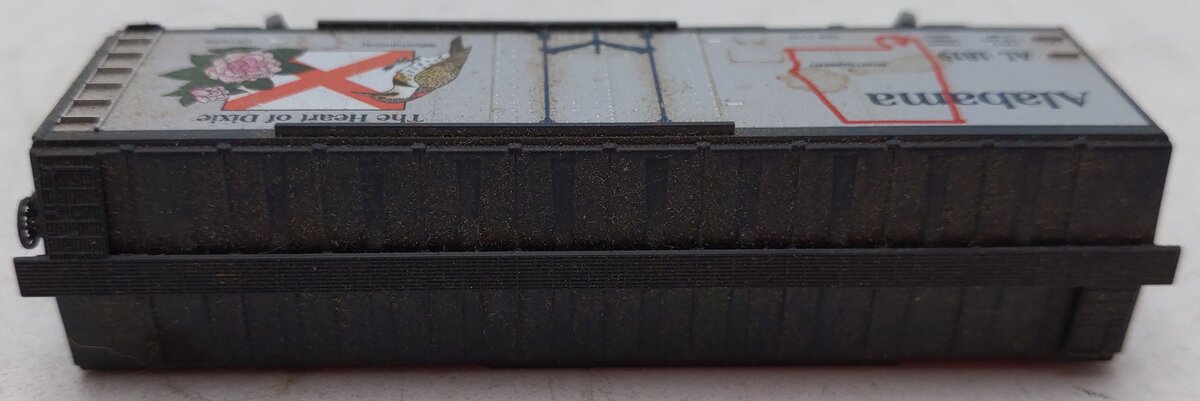 Micro-Trains 02100372 N Alabama State 40' Standard Plug Door Boxcar #1819 VG/Box