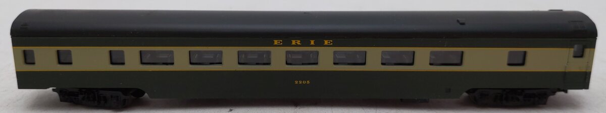 Con-Cor 0001-04002E(2) N Scale Erie 85' Coach Passenger Car #2205 EX/Box
