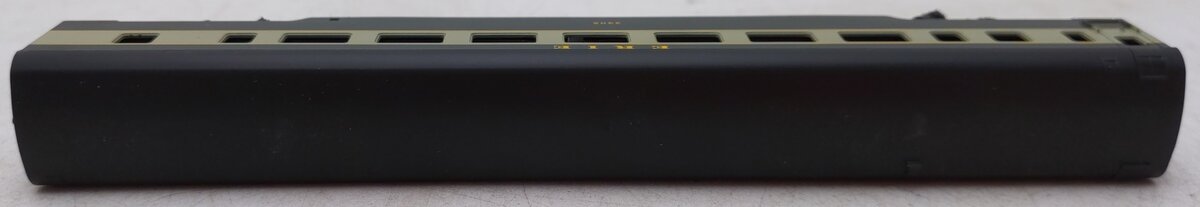 Con-Cor 0001-04002E(2) N Scale Erie 85' Coach Passenger Car #2205 EX/Box