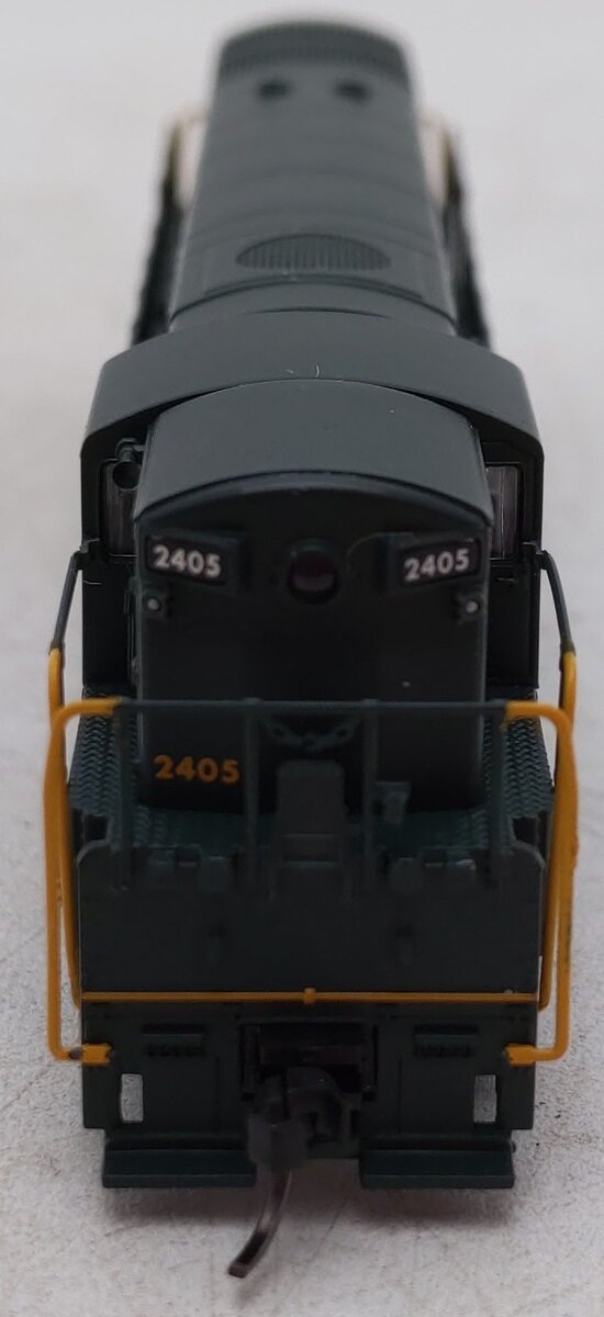 Atlas 40005387 N Jersey Central Train Master Silver Ph.1B Diesel Loco #2405 LN/Box